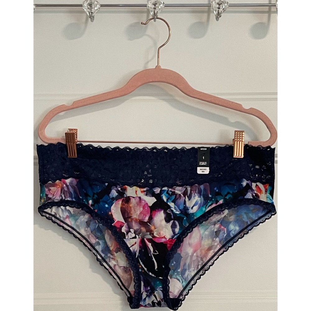 Torrid Lace Trim Blue Galaxy Hipster Panties NWT SZ 1 (14-16)